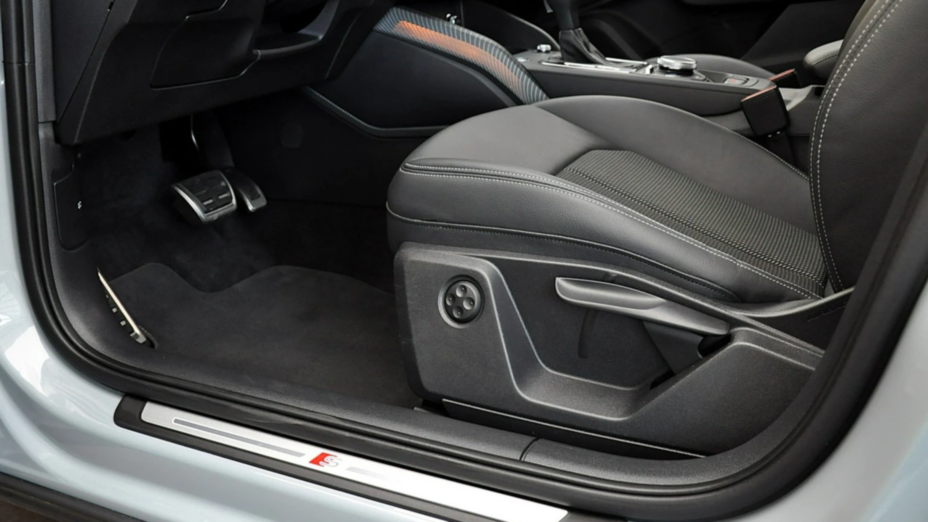AUDI Q2 Q2 35 TFSI Advanced S tronic