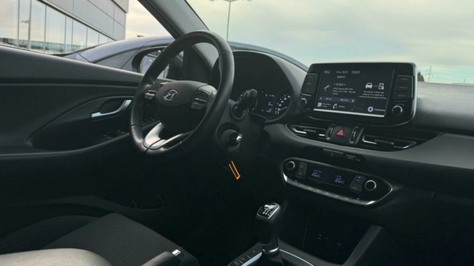 HYUNDAI i30 i30 1.0 T-GDI Smart