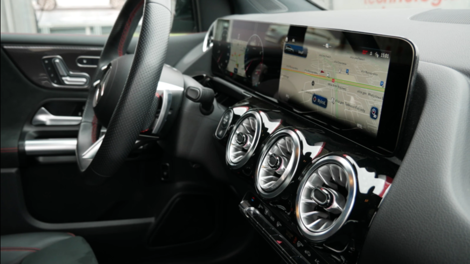 MERCEDES-BENZ B Klasa B 220 4-Matic mHEV AMG Line 8G-DCT