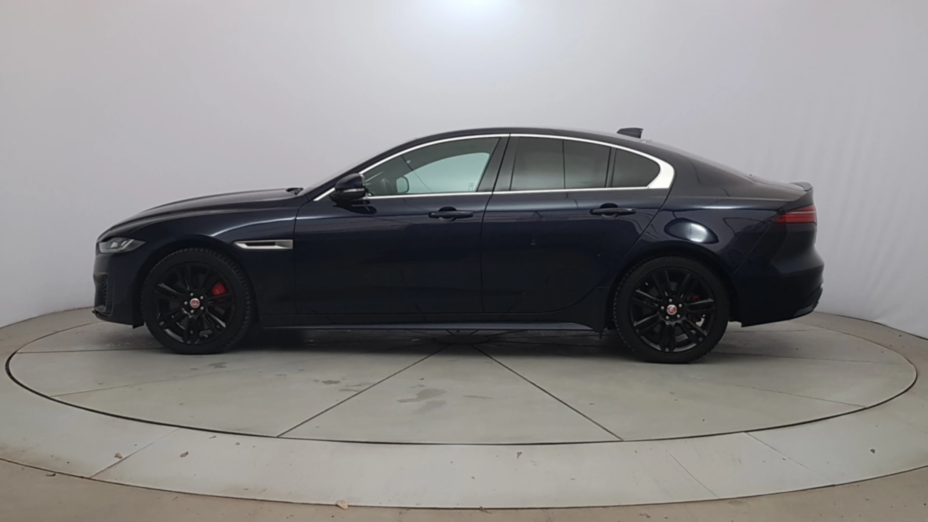 JAGUAR XE XE 2.0 D180 R-Dynamic SE aut
