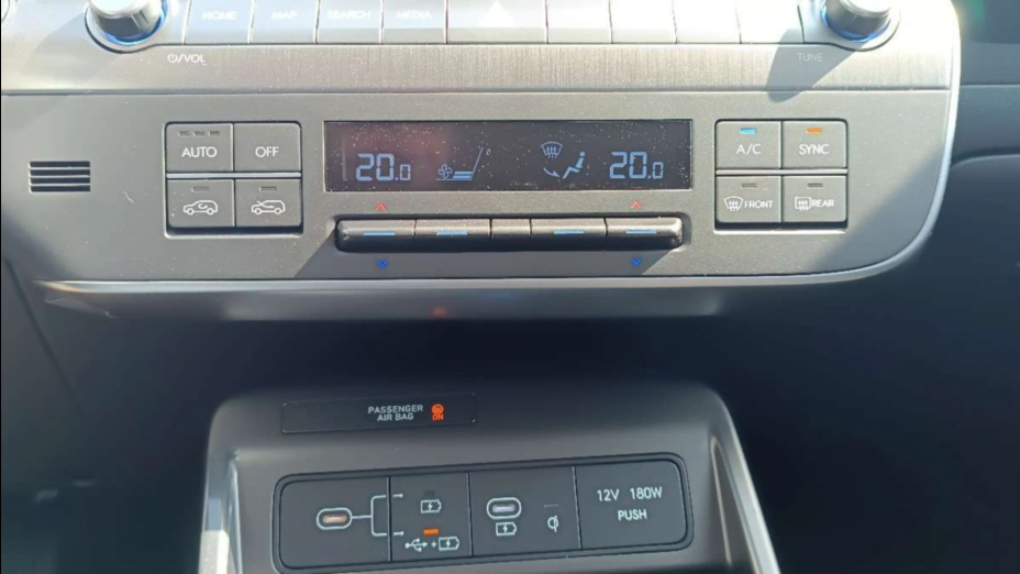 HYUNDAI Kona Kona 1.6 T-GDI Executive DCT Nowy