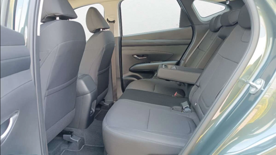 HYUNDAI Tucson Tucson 1.6 T-GDi HEV Modern 2WD aut Nowy