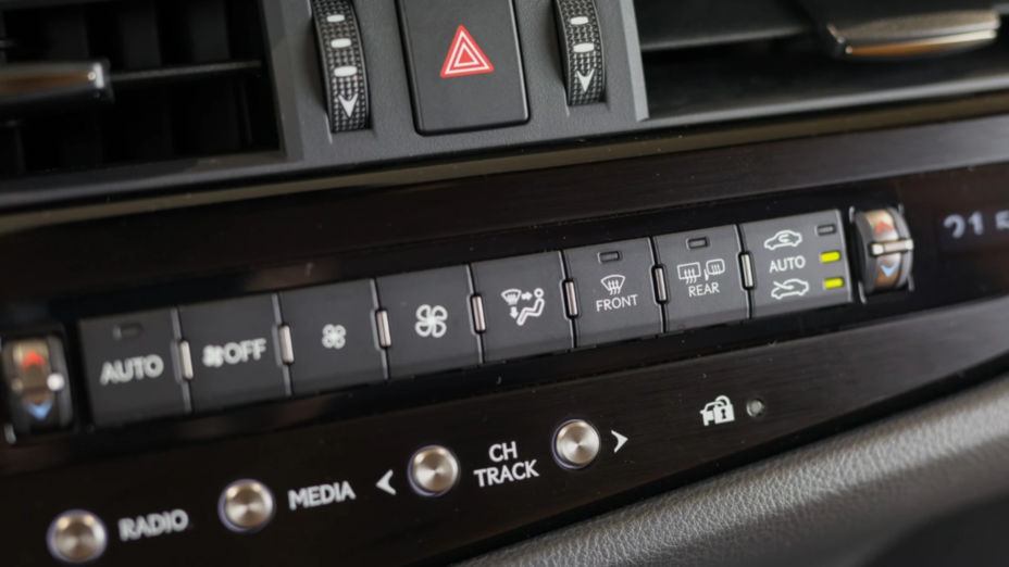 LEXUS ES ES 300h Business Edition
