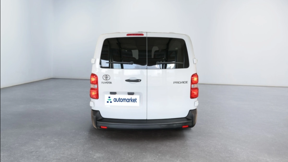 TOYOTA Proace Proace Kombi 2.0 D-4D Long 2,8t