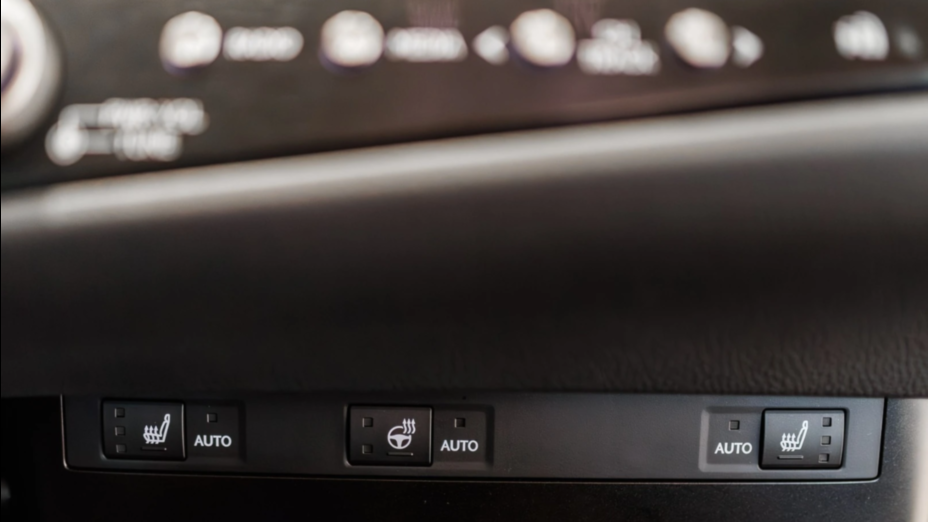 LEXUS ES ES 300h F Sport Design