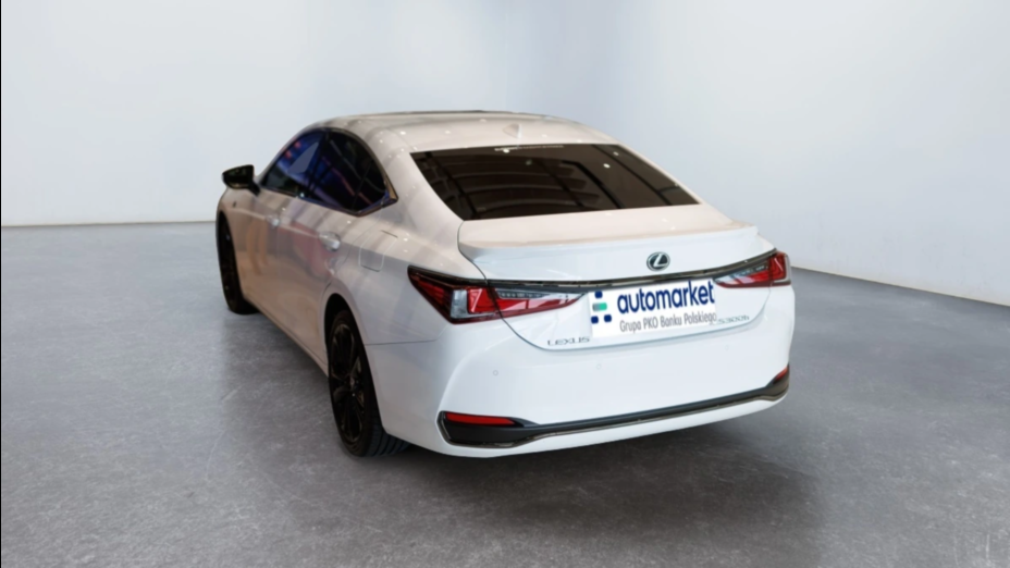 LEXUS ES ES 300h F Sport Design