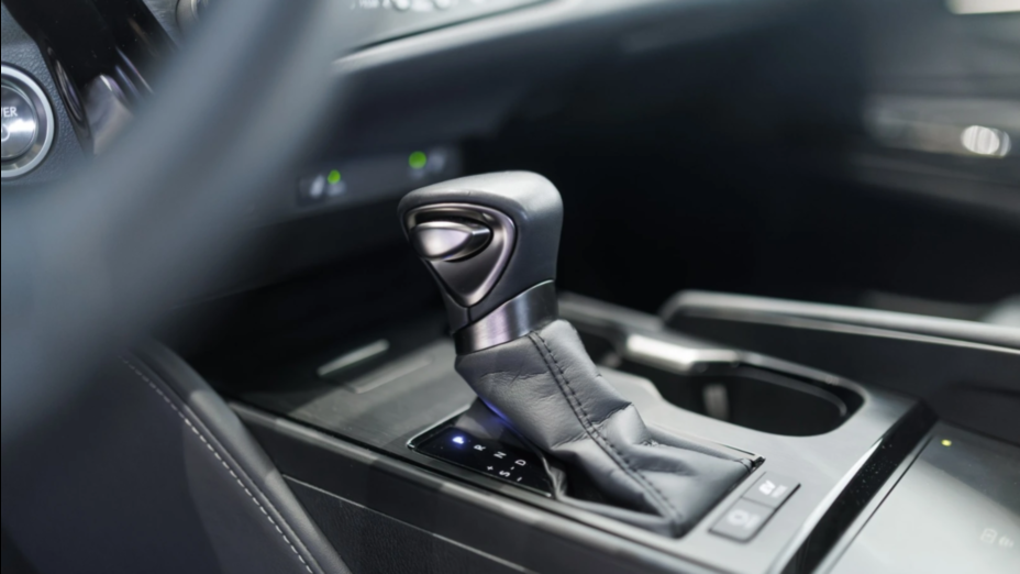 LEXUS ES ES 300h F Sport Design