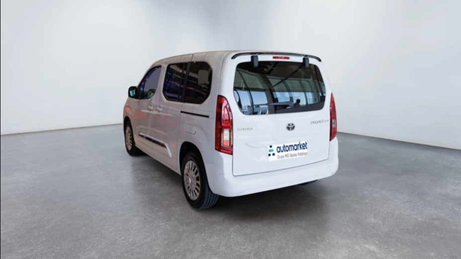 TOYOTA Proace City Verso Proace City Verso 1.5 D-4D Business