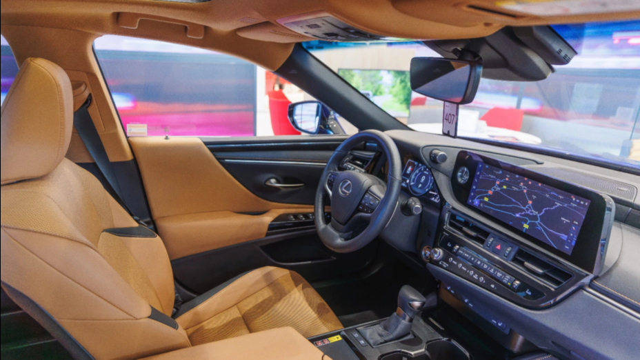 LEXUS ES ES 300h F Sport Design