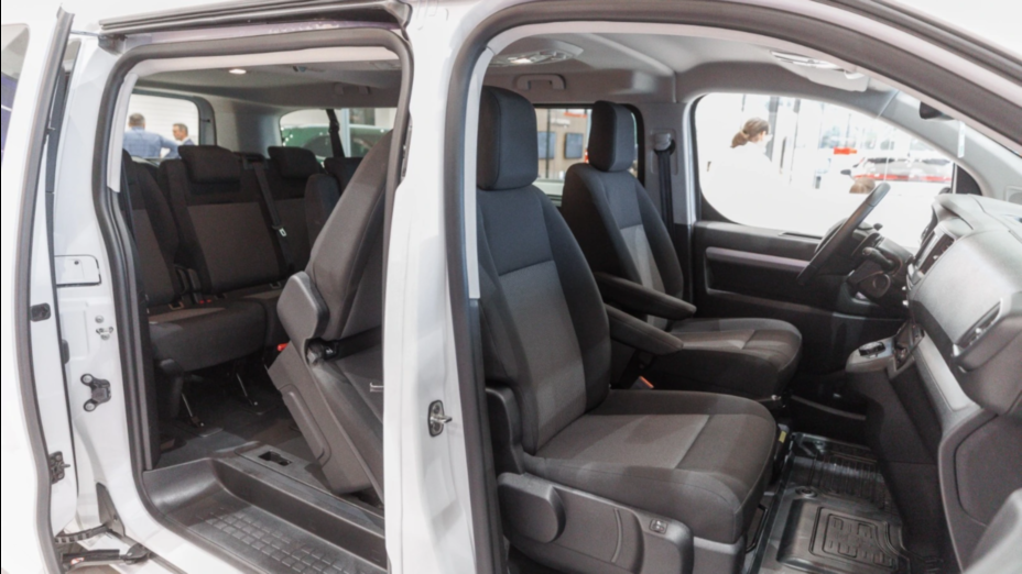 TOYOTA Proace Verso Proace Verso 2.0 D4-D Long Business Aut.