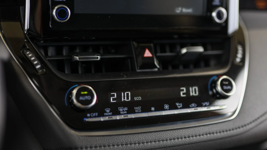 TOYOTA Corolla Corolla 1.8 Hybrid Comfort
