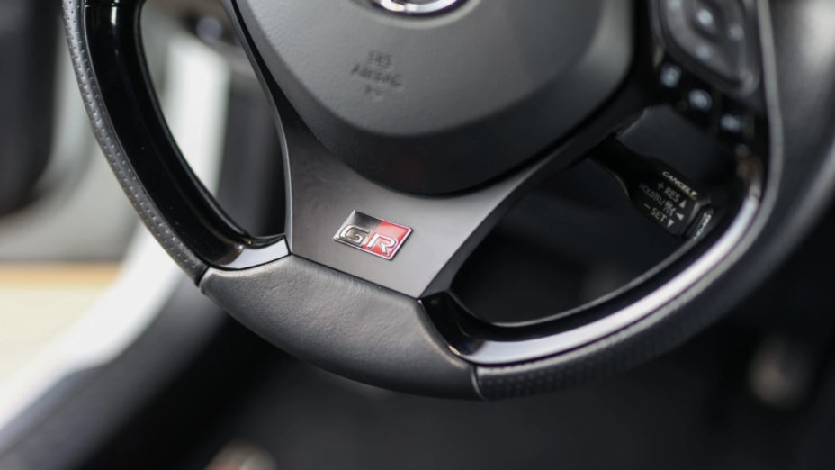 TOYOTA C-HR C-HR 1.8 Hybrid GPF GR Sport