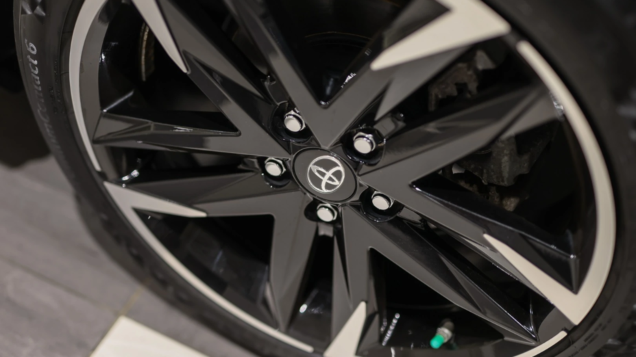 TOYOTA C-HR C-HR 1.8 Hybrid GPF GR Sport