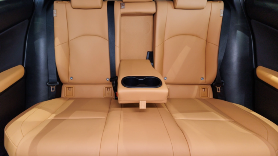 LEXUS UX UX 250h GPF F Sport Design+ 2WD