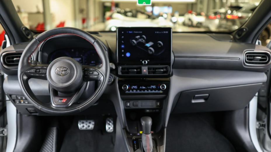 TOYOTA Yaris Cross Yaris Cross Hybrid 1.5 GR Sport