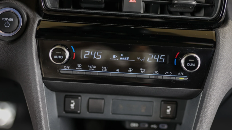 TOYOTA Yaris Cross Yaris Cross Hybrid 1.5 GR Sport