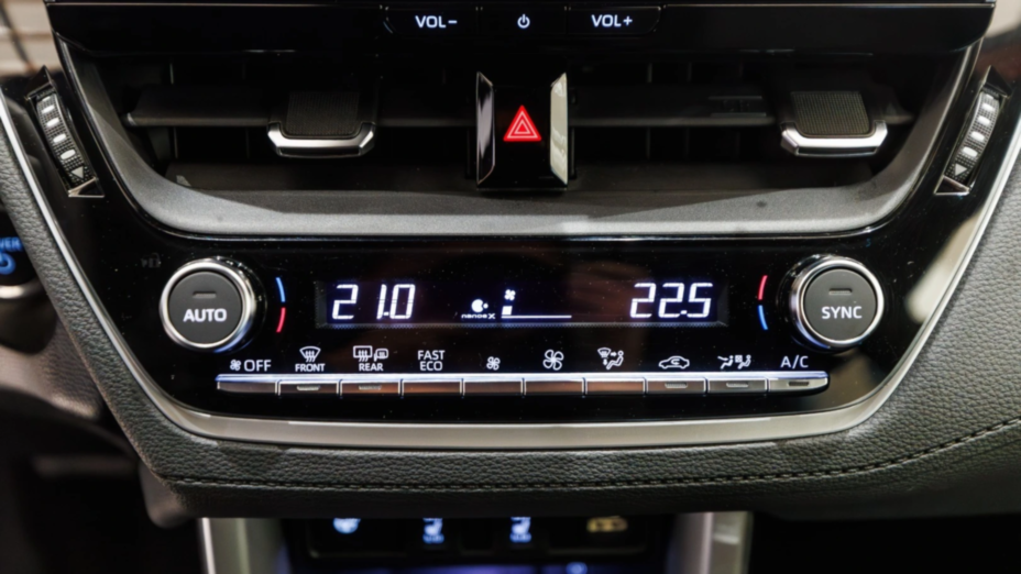 TOYOTA Corolla Cross Corolla Cross 2.0 Hybrid Executive