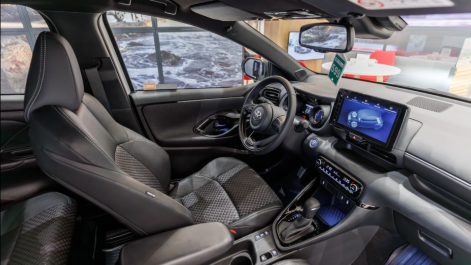 TOYOTA Yaris Yaris Hybrid 1.5 Selection Style