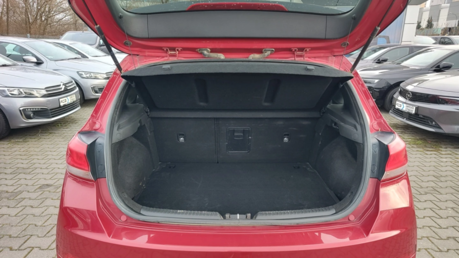 HYUNDAI i30 i30 1.5 DPI Comfort