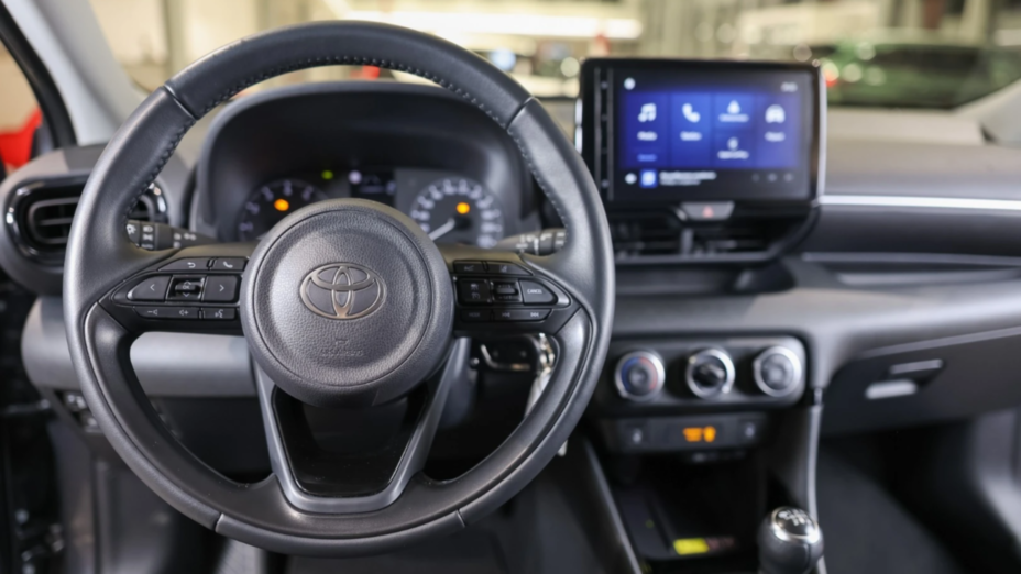 TOYOTA Yaris Yaris 1.5 Style
