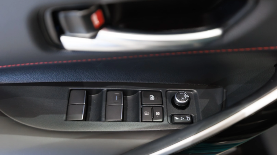 TOYOTA Corolla Corolla 2.0 Hybrid GR Sport