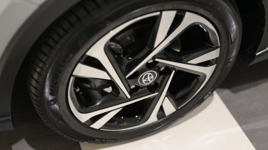TOYOTA C-HR C-HR 1.8 Hybrid Style