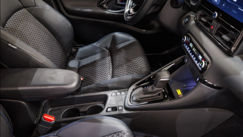TOYOTA Yaris Yaris Hybrid 1.5 Premiere Edition