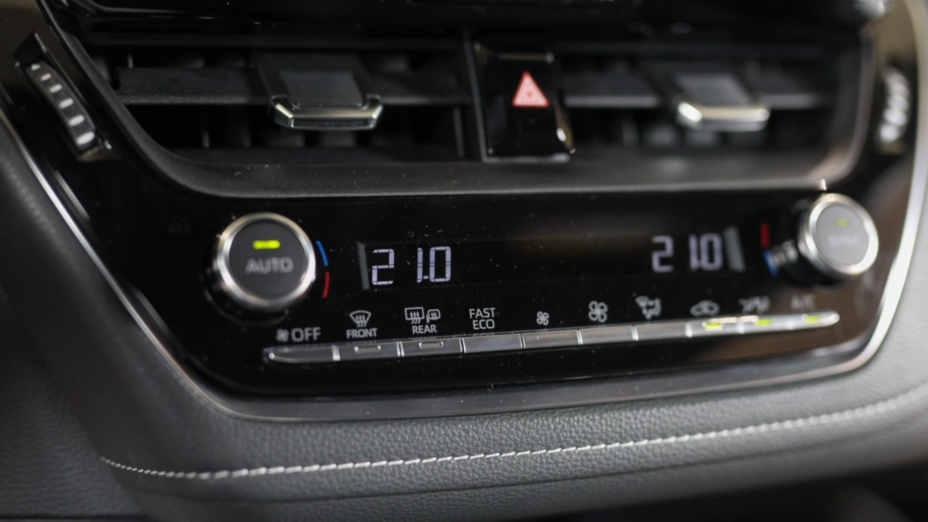 TOYOTA Corolla Corolla 1.8 Hybrid Comfort