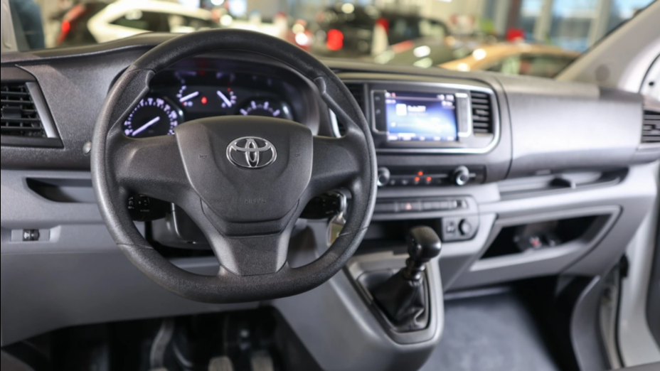 TOYOTA Proace Proace Kombi 2.0 D-4D Long 2,8t