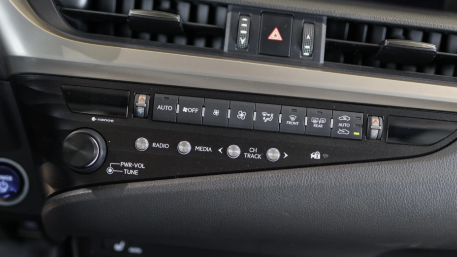 LEXUS ES ES 300h Business Edition