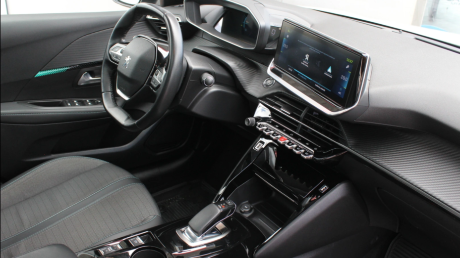 PEUGEOT 208 e-208 Allure Pack
