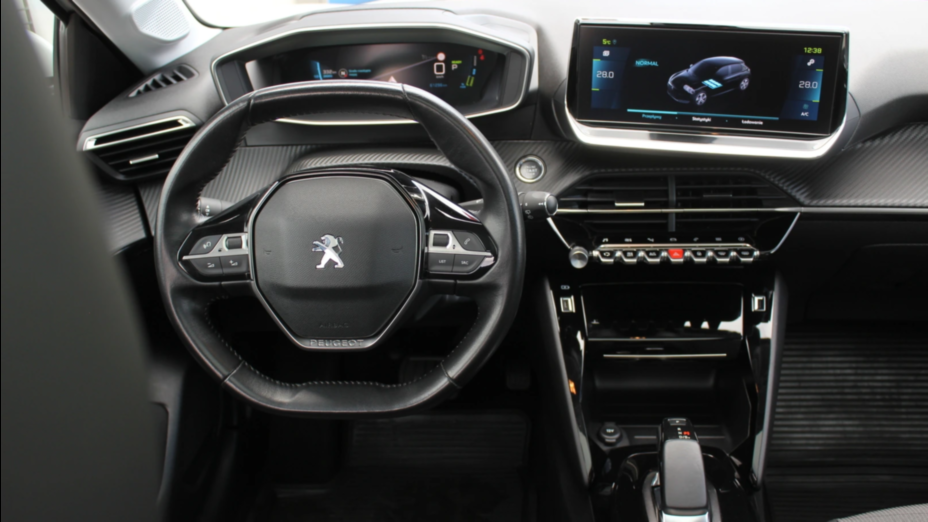 PEUGEOT 208 e-208 Allure Pack