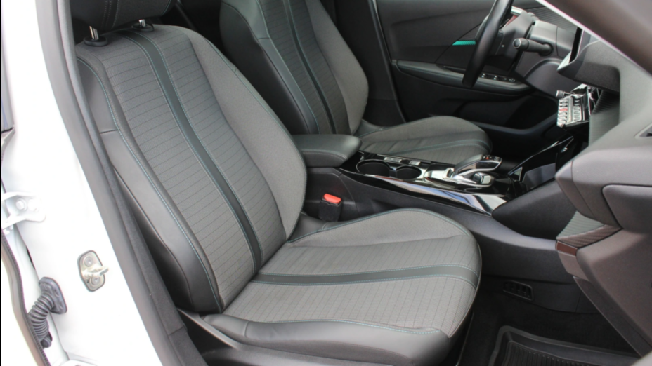 PEUGEOT 208 e-208 Allure Pack