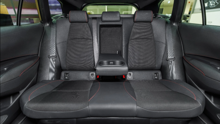 TOYOTA Corolla Corolla 2.0 Hybrid GR Sport