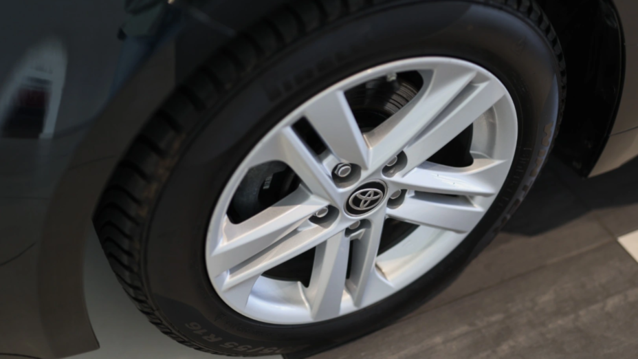 TOYOTA Corolla Corolla 1.8 Hybrid Comfort