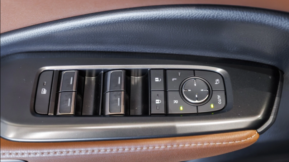 LEXUS LBX LBX 1.5 Hybrid Relax AWD