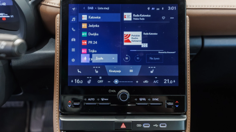 LEXUS LBX LBX 1.5 Hybrid Relax AWD