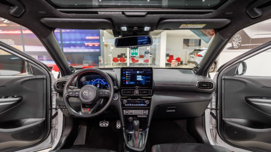 TOYOTA Yaris Cross Yaris Cross Hybrid 1.5 GR Sport