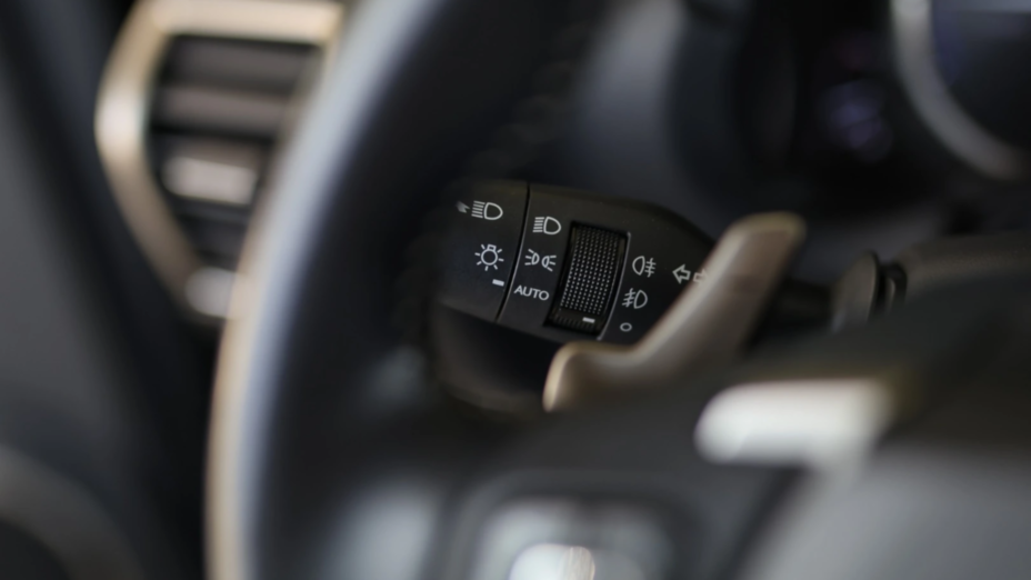 LEXUS NX NX 300h Prestige AWD