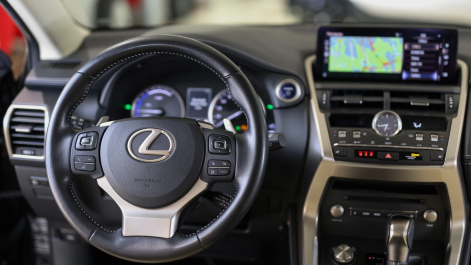 LEXUS NX NX 300h Prestige AWD
