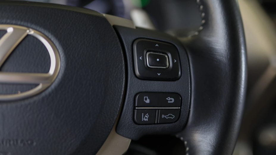 LEXUS NX NX 300h Prestige AWD
