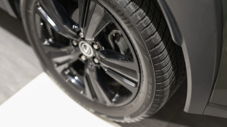 LEXUS UX UX 200 GPF F Impression 2WD