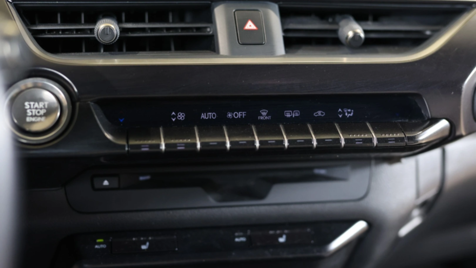 LEXUS UX UX 200 GPF F Impression 2WD