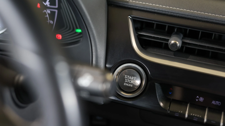 LEXUS UX UX 200 GPF F Impression 2WD