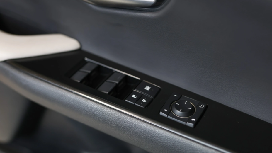 LEXUS UX UX 200 GPF F Impression 2WD