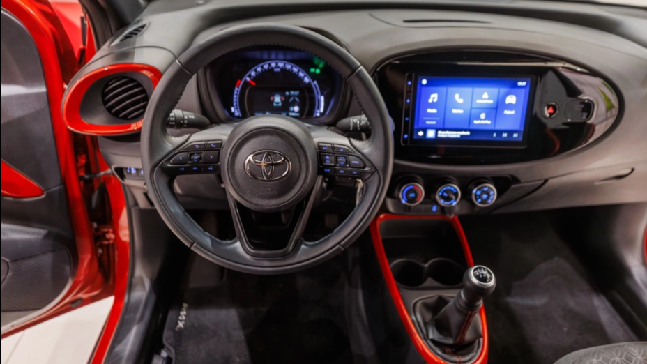 TOYOTA Aygo X Aygo X 1.0 VVT-i Style