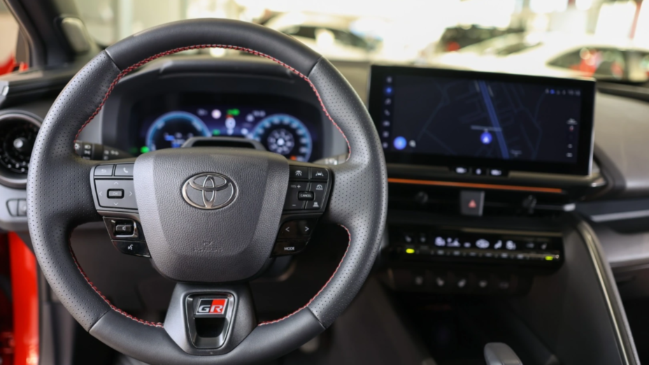 TOYOTA C-HR C-HR 2.0 PHEV Dynamic Force GR Sport Premiere Edition