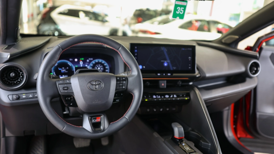 TOYOTA C-HR C-HR 2.0 PHEV Dynamic Force GR Sport Premiere Edition