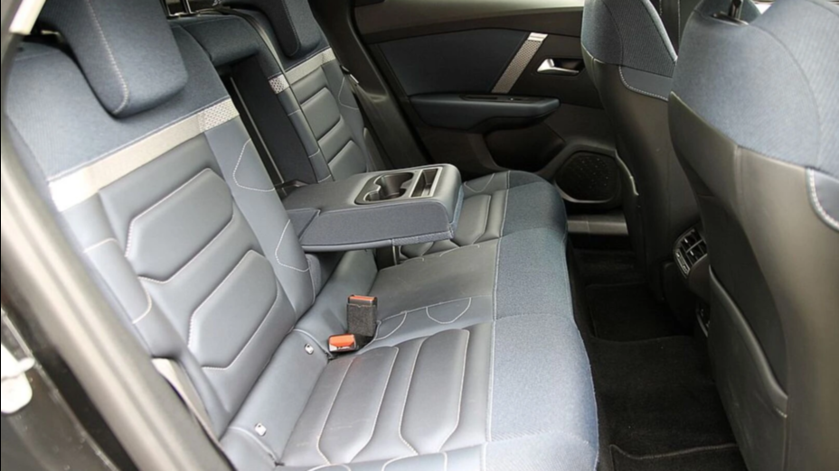 CITROEN C4 C4 1.2 PureTech Shine S&S