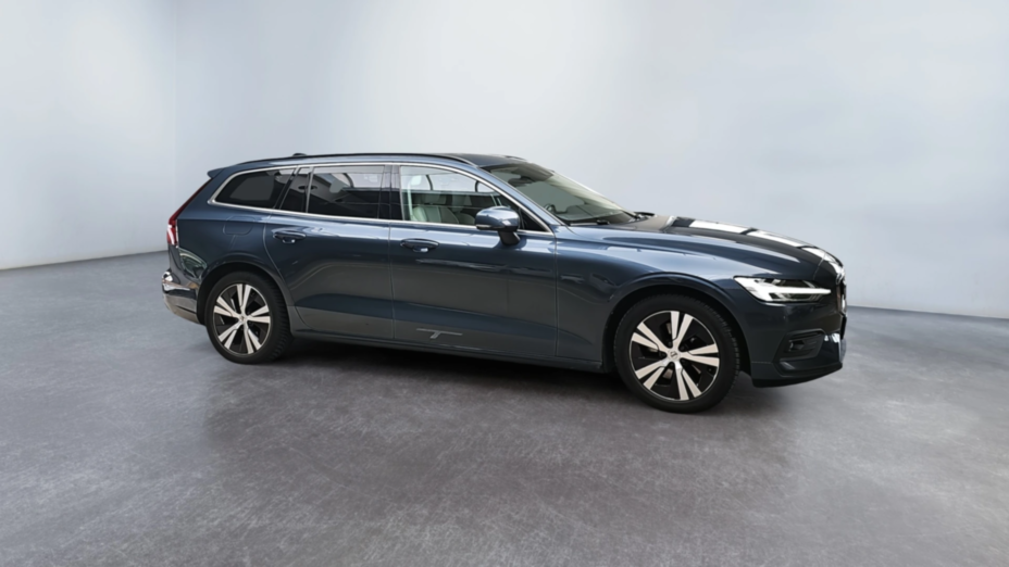 VOLVO V60 V60 B3 B Momentum Pro aut